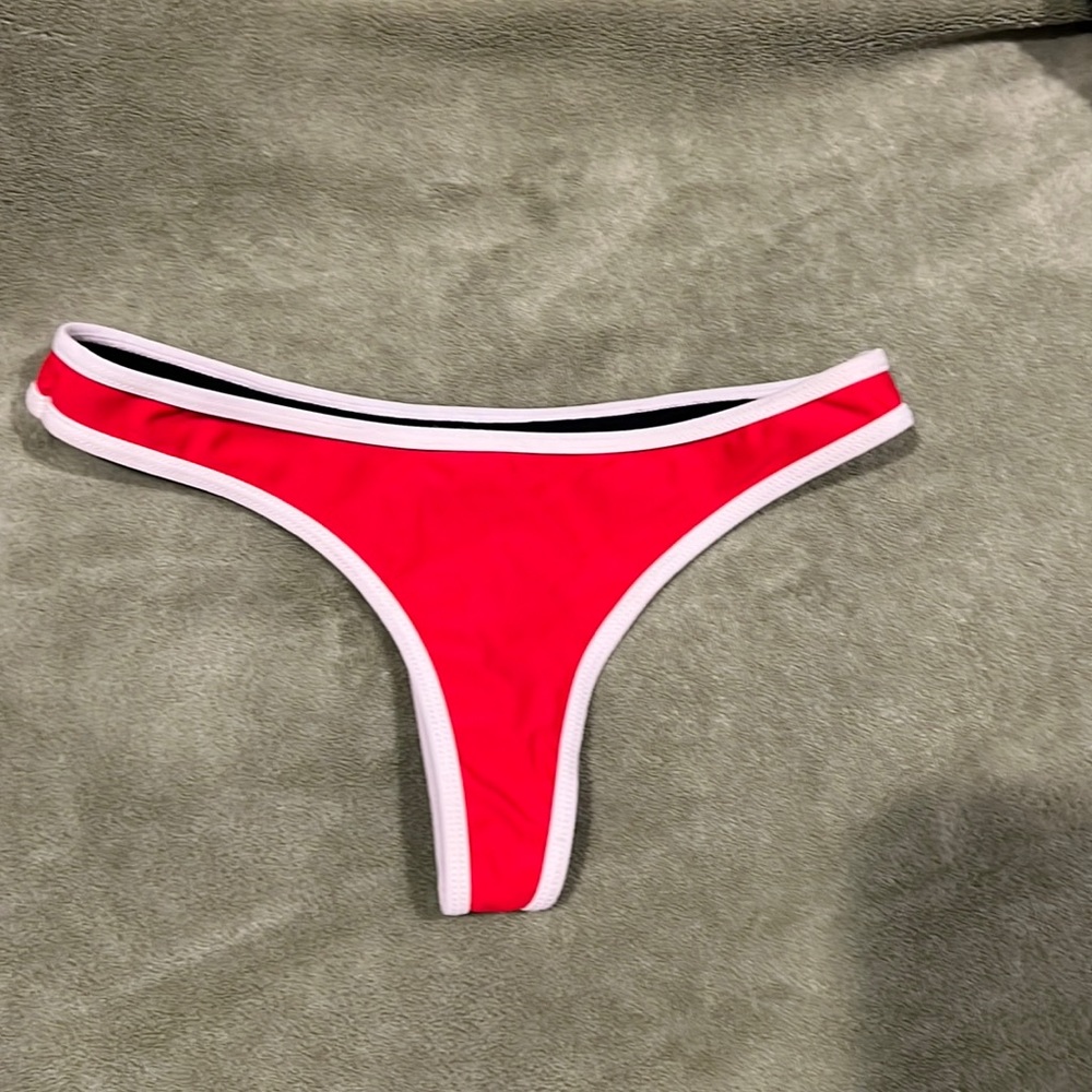 CHOOKS RED AND WHITE THONG BIKINI BOTTOM